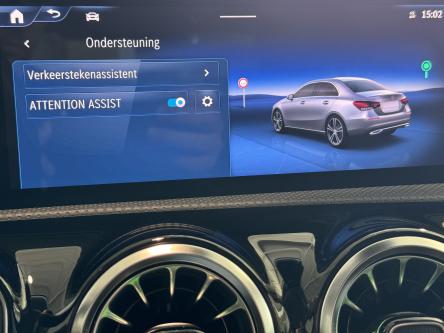 MERCEDES-BENZ A 250 e Progressive Keyless-Go, Achteruitrij Camera, Led, Mbux, DAB