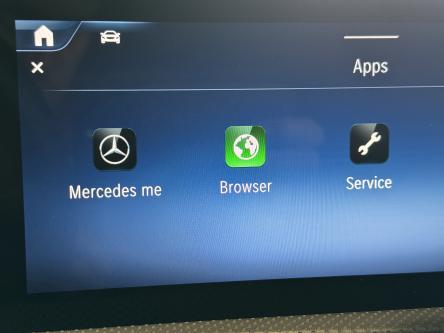 MERCEDES-BENZ A 180 Progressive Distronic, Achteruitrij Camera, Mbux, DAB, Led